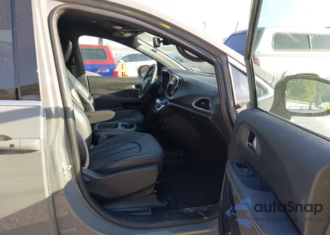 2025 Chrysler Pacifica Select z USA, uszkodzony, nr VIN 2C4RC1BG2SR561338